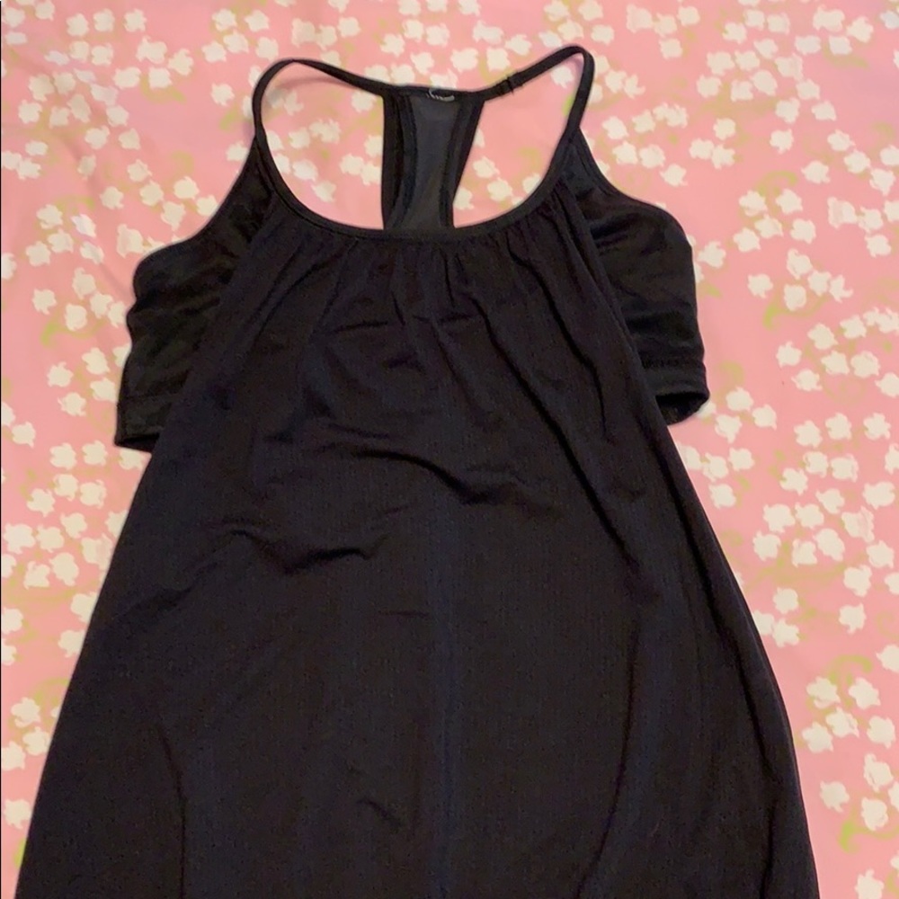 Lululemon size 8